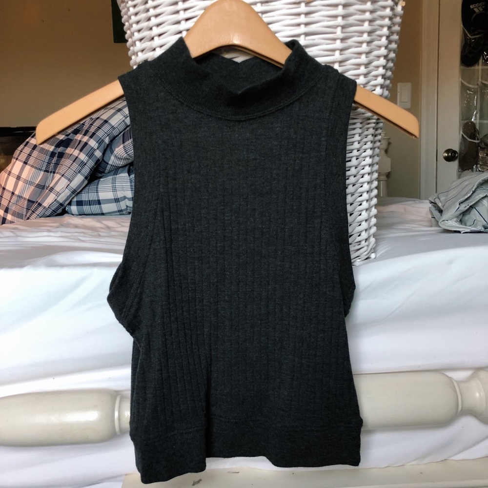 Forever 21 Cropped Tank